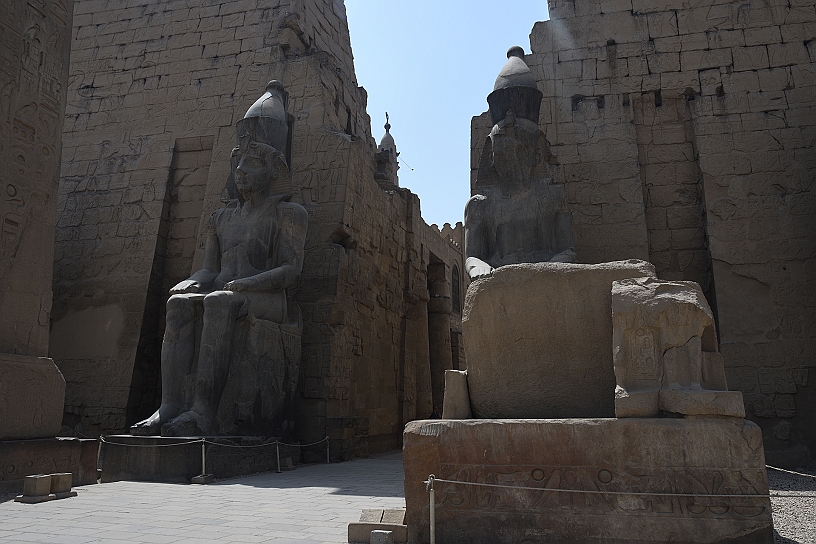 59 MAK_6207.jpg - ...ma uno fu donato alla Francia nel XIX secolo e si trova ora a Place de la Concorde a Parigi.
